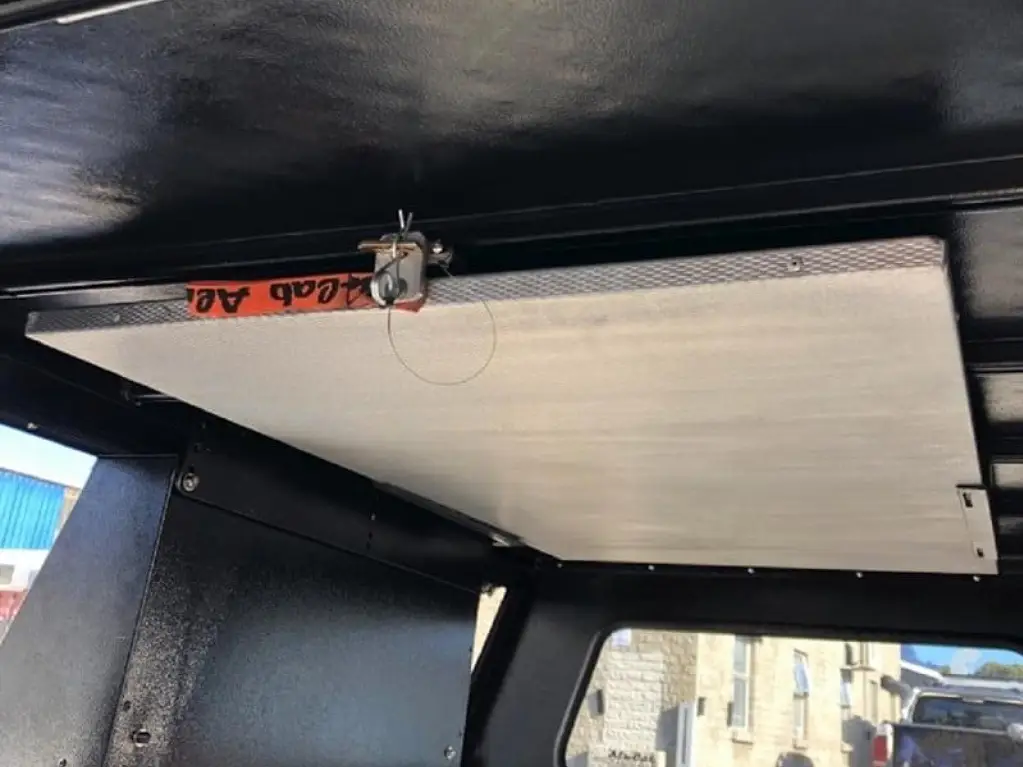 Hardtop Tischhalterung Schwarz - Alu-Cab