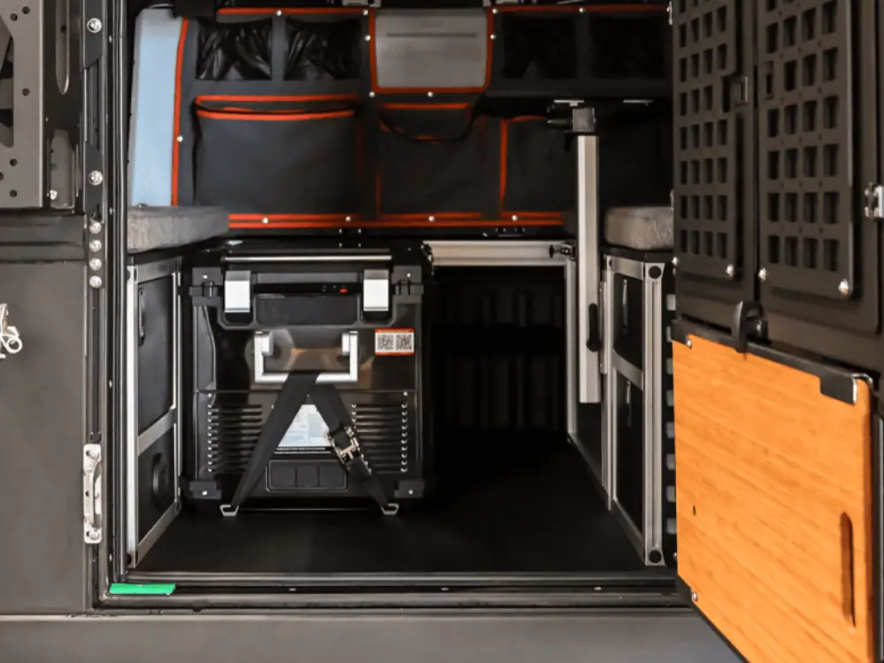 Tailgate Gear Innenausbau Für AluCab Canopy Camper & ModCAP
