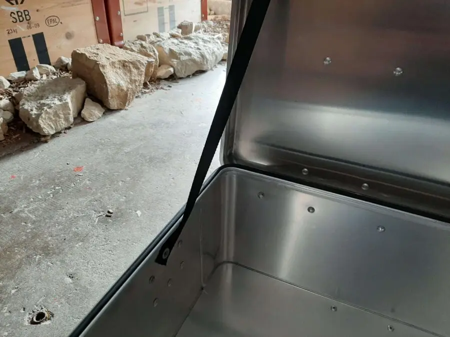 alubox 198l 8