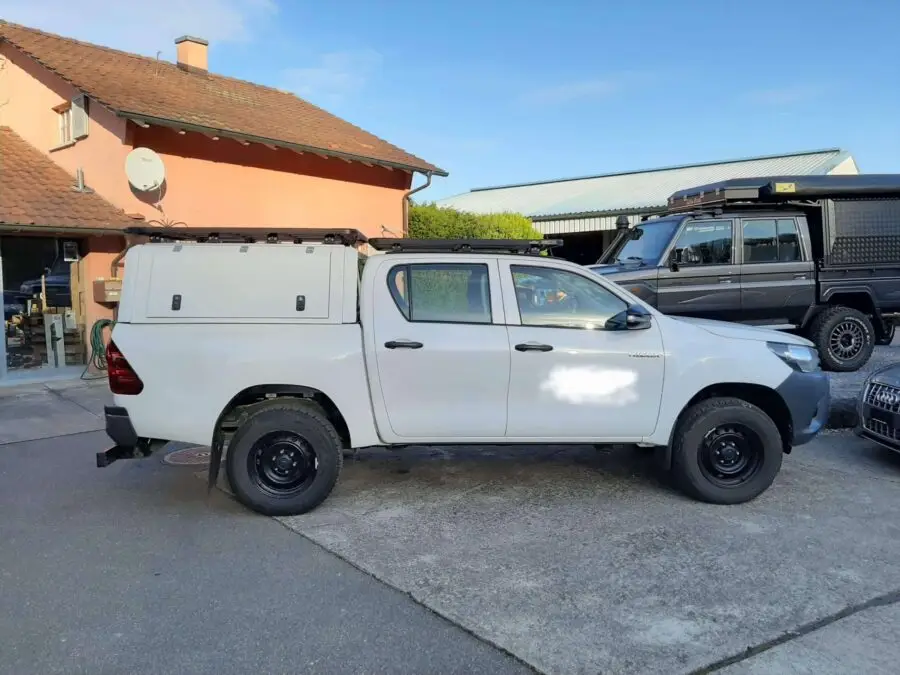 eezi awn k9 auf toyota hilux dc 6
